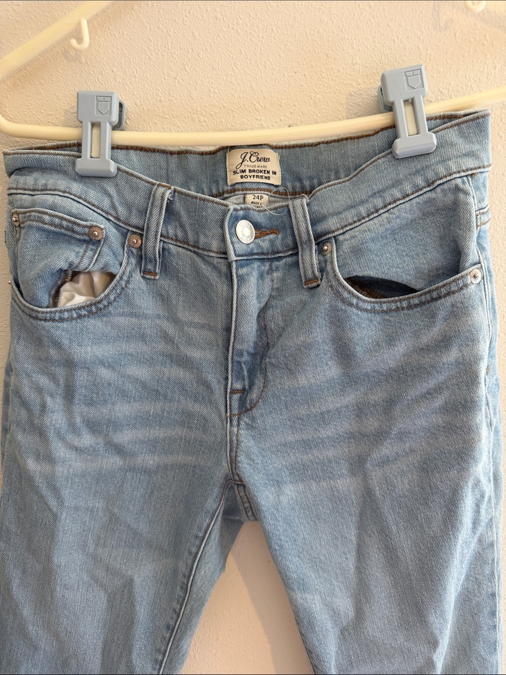 J.Crew slim broke on boyfriend jeans 24p